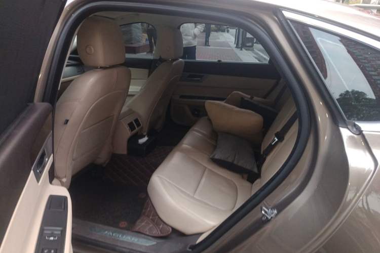 Used Jaguar XFL 2017 XFL 2.0T 200PS Windflower Edition
