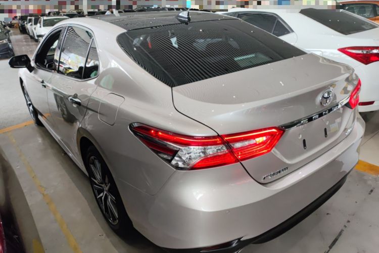 Used Toyota Camry 2021 2.5G Luxury Edition Rear Left 45 Deg