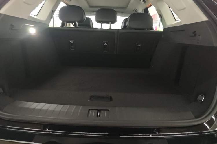 Used Chery Fengyun T9 2025 120 Long-Range Luxury Version 5-Seater with Ternary Lithium Battery
