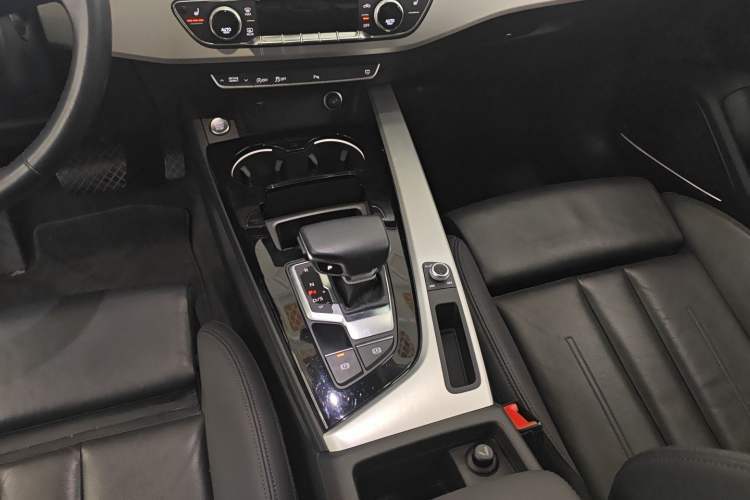 Used Audi A5 2022 Sportback 40 TFSI quattro Luxury Dynamic Model