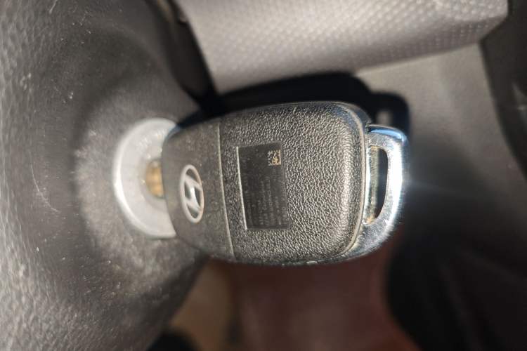 Used Hyundai Verna (older generation) 2020 1.4L Manual GL Refreshed Edition
