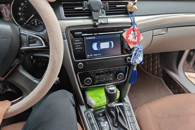 Used Skoda Superb 2013 1.8TSI Automatic Yashi Edition
