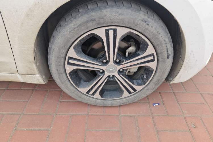 Used Hyundai Elantra (6th Generation / Lingdong) 2018 1.4T Dual-Clutch Xuan Dong · Dynamic Edition
