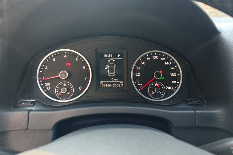 Used Volkswagen Tiguan L 2015 1.8TSI Automatic Two-Wheel Drive Comfort Edition