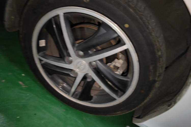 Used BYD Qin New Energy 2014 1.5T Flagship Model
