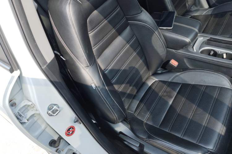 Used Honda Breeze 2020 240TURBO CVT 2WD Elite Edition Right Front Seat