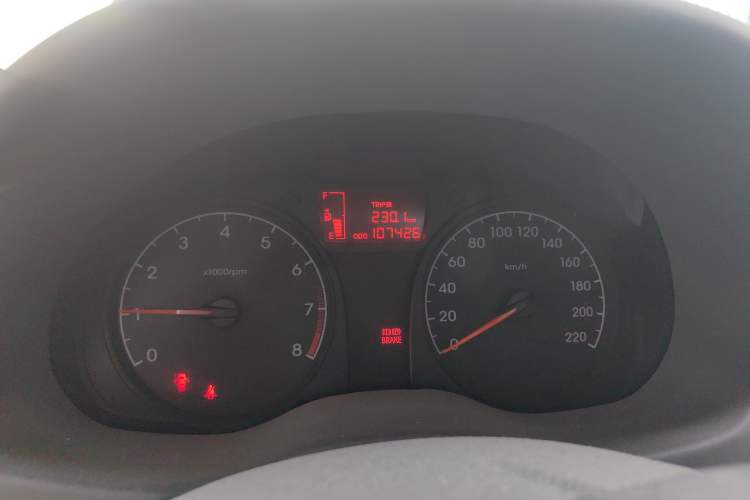 Used Hyundai Verna (older generation) 2014 1.4L Manual Smart GLS Trim