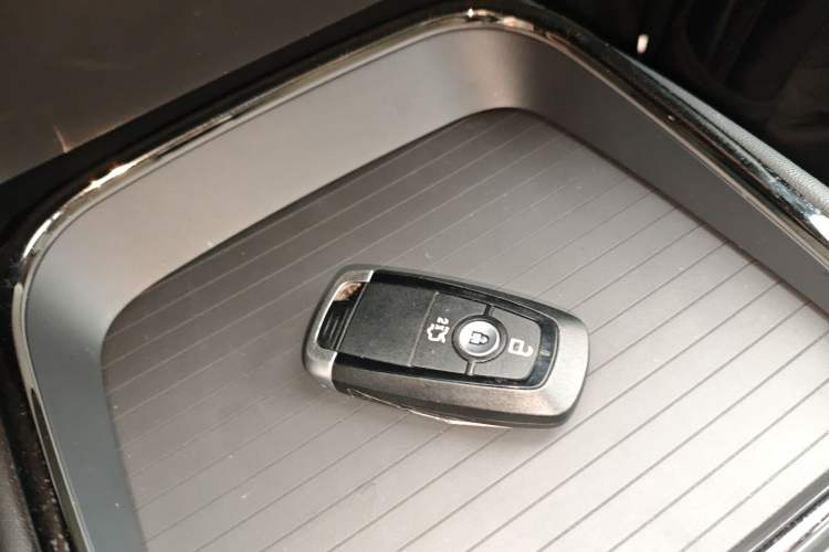 Used Ford Mondeo 2024 2.0T E-Hybrid Sport Edition ST-Line