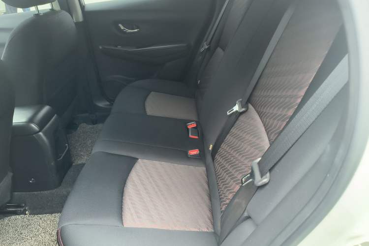 Used Nissan Lannia 2016 1.6L CVT Cool Edition Left Rear Seat