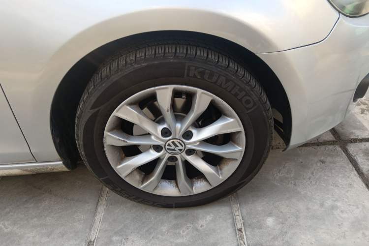 Used Volkswagen Golf 2012 1.6L Automatic Comfort Model
