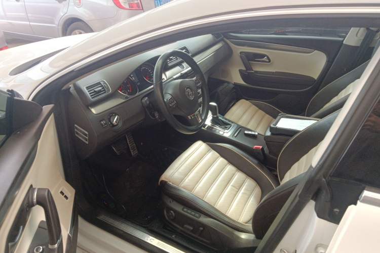 Used Volkswagen FAW-Volkswagen CC 2013 3.0 FSI V6