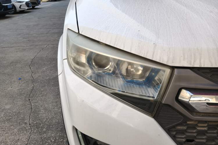 Used Lifan Auto Myway 2017 1.8L Automatic Luxury Model Right Front Headlight