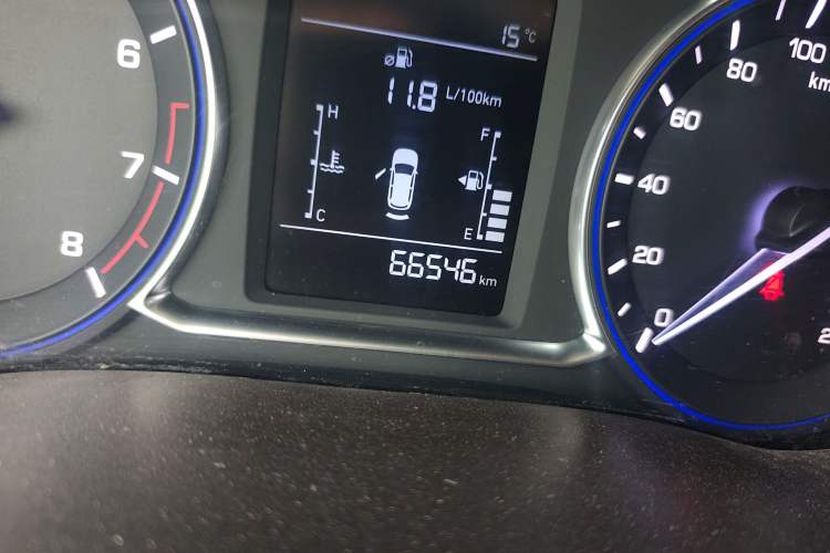 Used CHANGAN Lingxuan 2017 1.6L Manual Happiness Edition Odometer Close Up