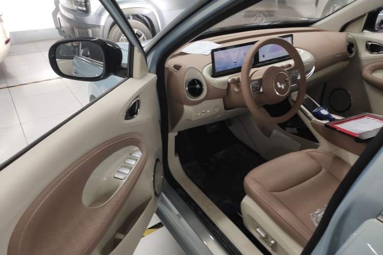Used Wuling Bingo 2025 333 km Lingxi Deluxe Edition
