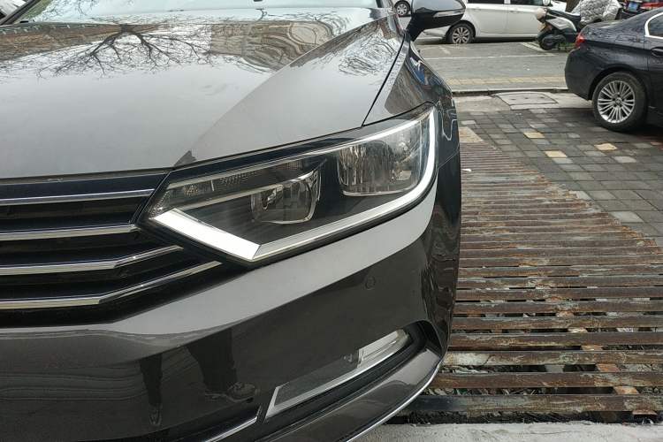 Used Volkswagen Magotan 2017 330TSI DSG Leading Model