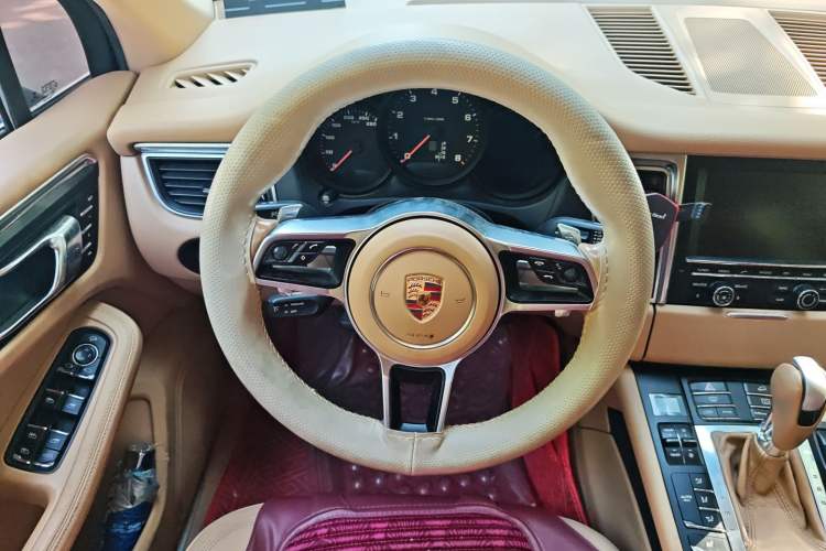 Used Porsche Macan 2016 Macan 2.0T
