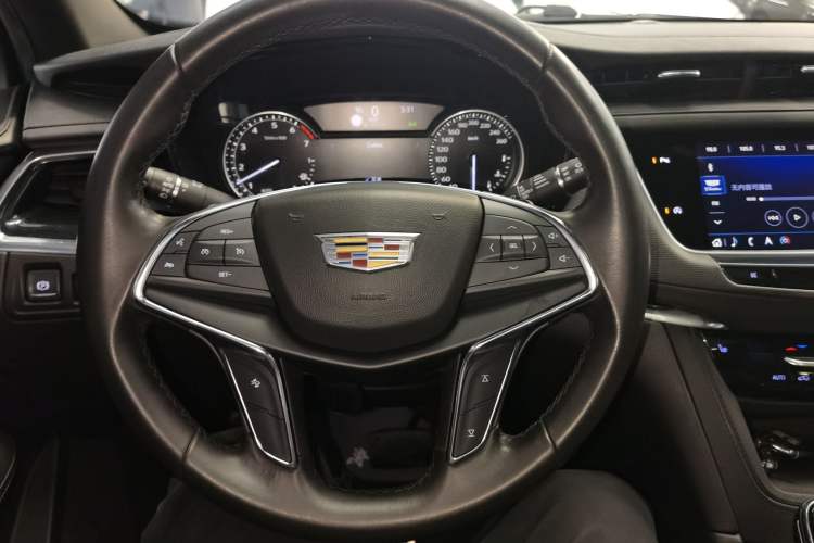 Used Cadillac XT5 2020 28T Four-Wheel Drive Luxury Version Steering Wheel
