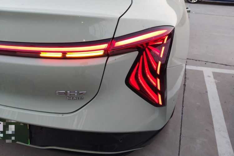 Used Hongqi EH7 2024 690 Pro Glory Edition