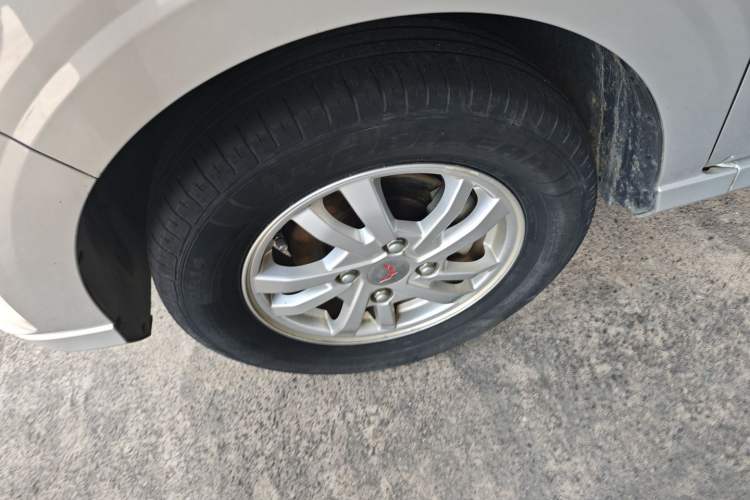 Used Wuling Hongguang 2019 1.5L S Comfort Edition China VI LAR
