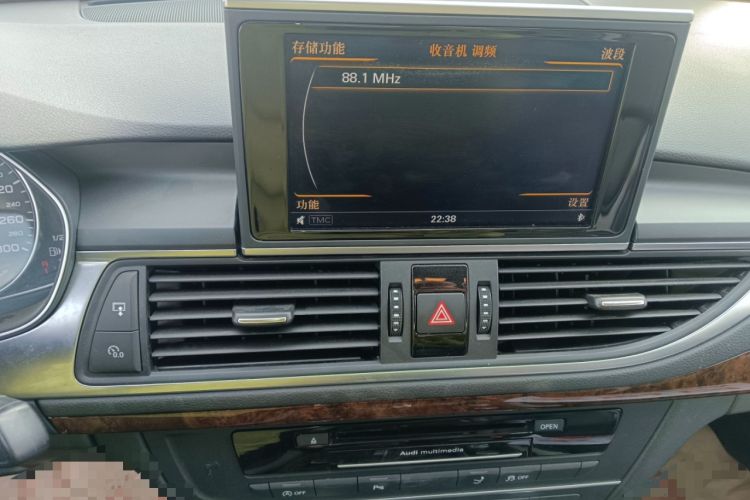 Used Audi A7  Audio And AC Panel