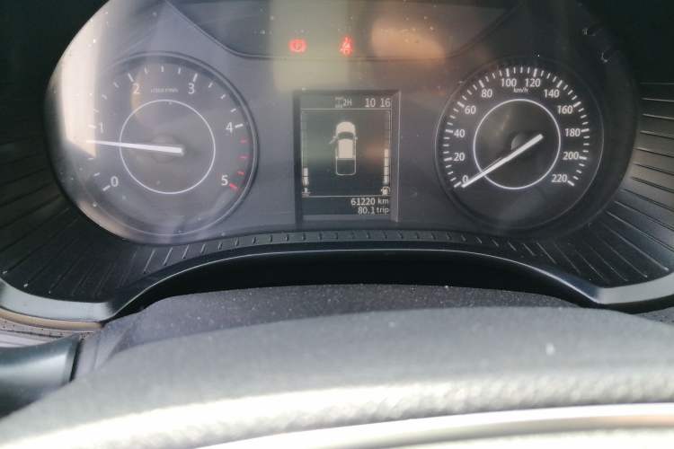 Used JMC Yuhu 7 2022 2.0T Manual Diesel 4x4 Comfort Version Standard Wheelbase Odometer Close Up