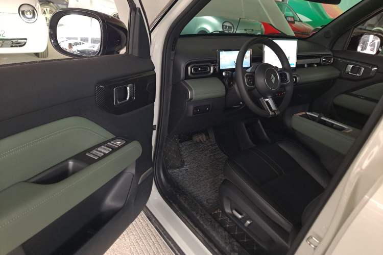 Used Baojun Spark EUV 2026 301km Flagship Edition Driver Seat