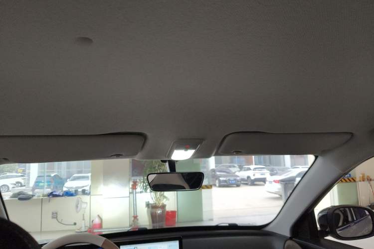 Used Wuling Bingo 2023 203km Light Edition Headliner