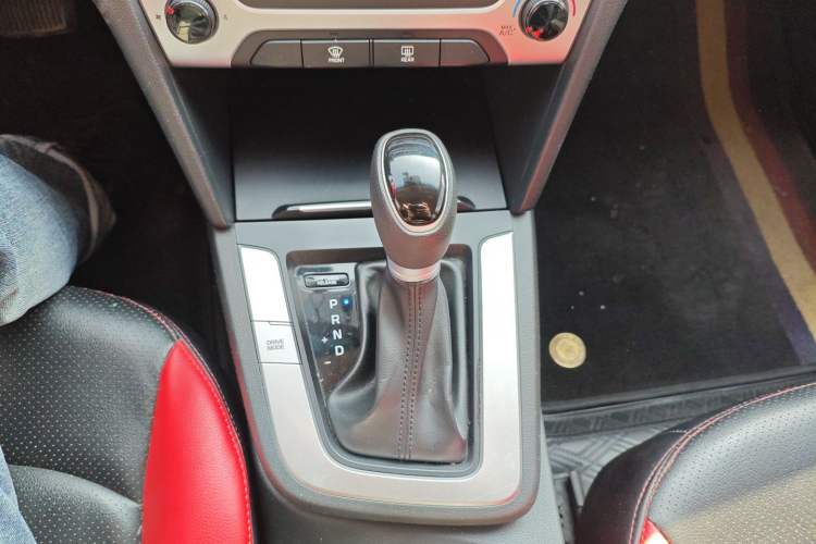 Used Hyundai Elantra (6th Generation / Lingdong) 2016 1.6L Automatic ZhiXuan – Elite Version