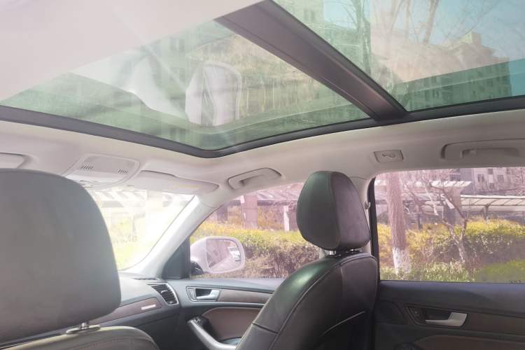 Used Audi Q5 2017 Plus 40 TFSI Ambition Model