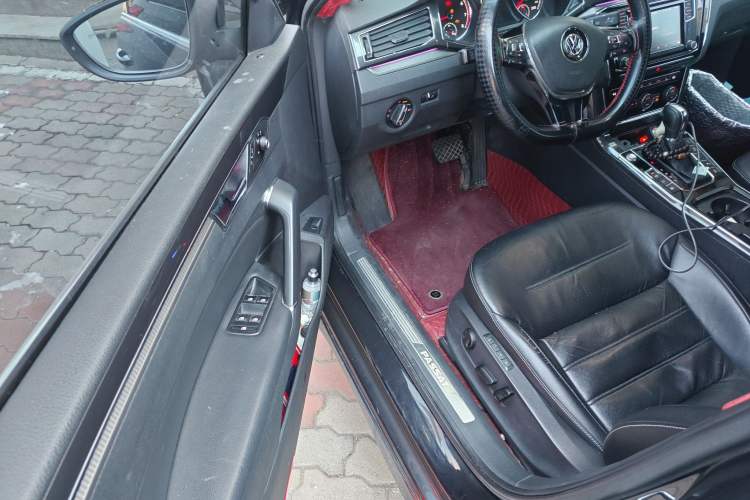 Used Volkswagen Passat 2017 330TSI DSG Prestige Edition
