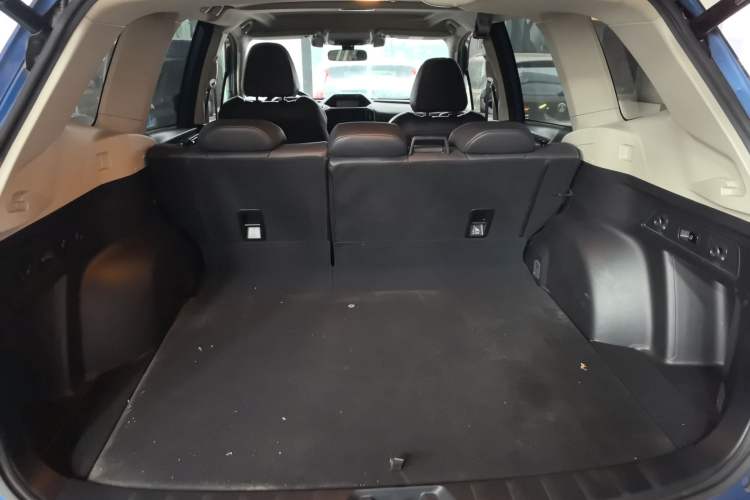 Used Subaru Forester 2021 2.0i Flagship Edition EyeSight Trunk