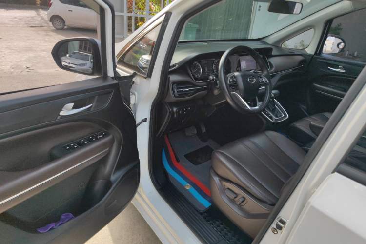 Used GAC Trumpchi M6 2019 270T DCT Luxury Edition (7-seater) China VI