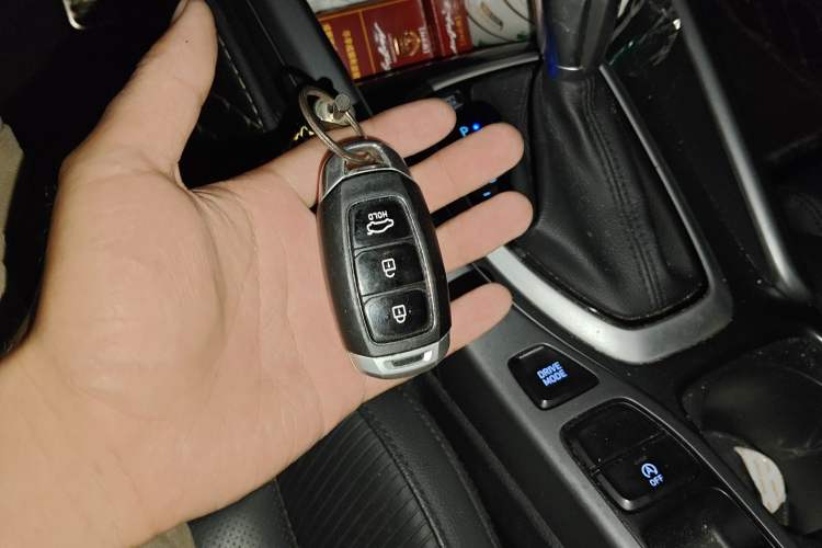 Used Hyundai Lafesta 2019 280TGDi Smart Speed Version China VI Standard