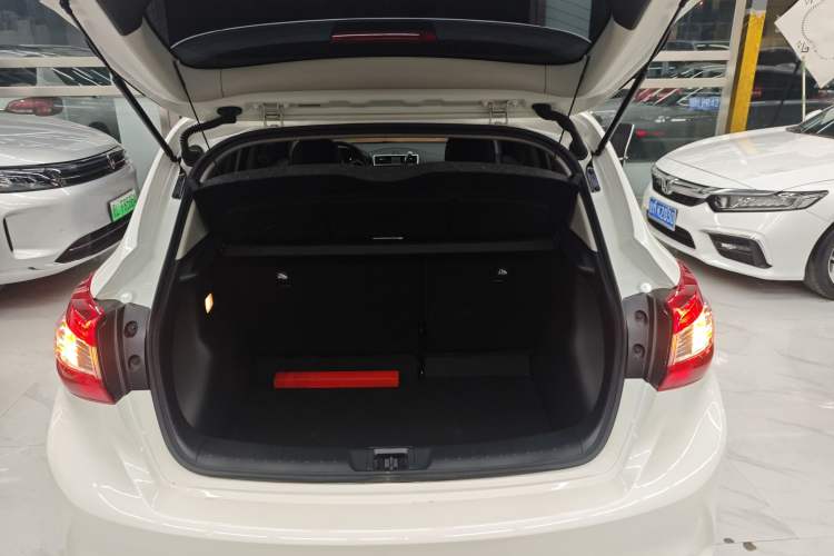 Used Nissan Tiida 2023 1.6L CVT Smart Drive Version
