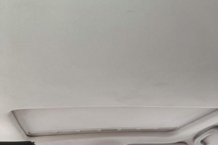 Used Roewe 350 2015 1.5L Manual Luxury Sunroof Edition Headliner