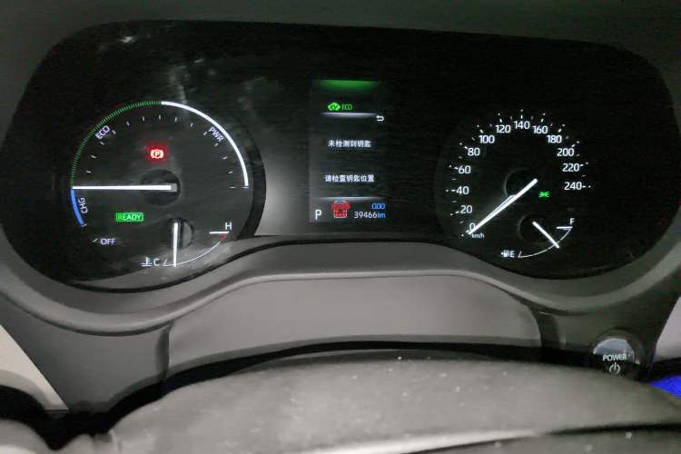 Used Toyota Sienna 2023 2.5L Hybrid Comfort Edition
