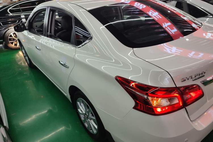 Used Nissan Sylphy 2019 Classic 1.6XL CVT Luxury Edition Exterior 2