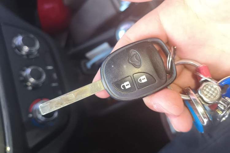 Used CHANGAN KAICHENG Ounuo S 2019 1.5L Ouno S Standard Model China VI JL473QG Vehicle Key