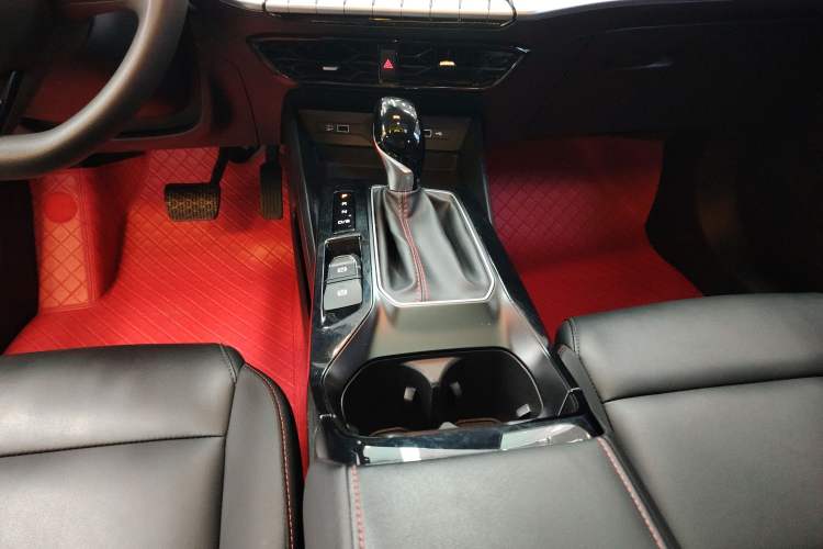 Used MG 5 2022 180 DVVT CVT Youth Luxury Edition