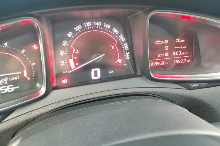 Used DS 6 2016 1.6T Luxury Edition THP160