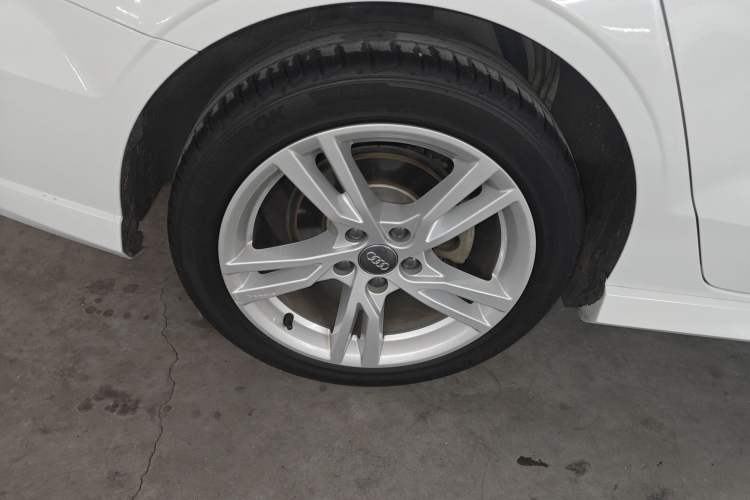 Used Audi A3 2019 Limousine 35 TFSI Fashion Edition China VI Emission Standard