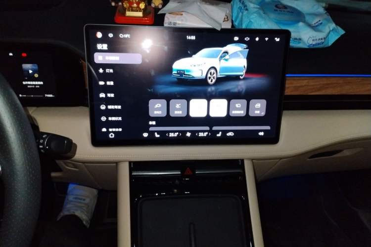 Used Hima AITO M5 2022 Pure Electric Rear-Drive Standard Edition Audio And AC Panel