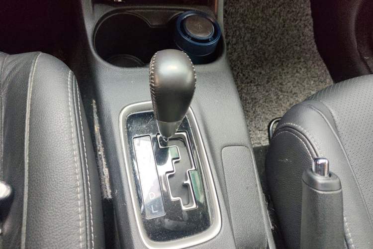 Used Mitsubishi Outlander 2016 2.4L 4x4 Elite Edition 5 Seats