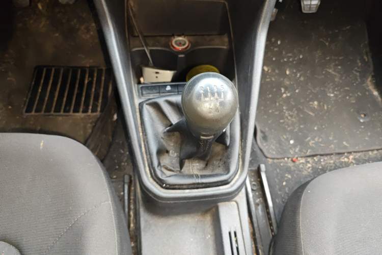 Used Jetta VA3 2019 1.5L Manual Entry-Level Version Gear Lever