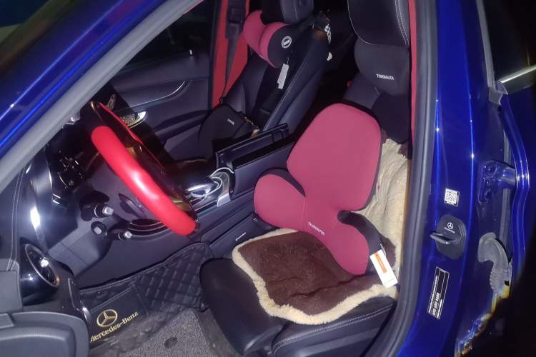 Used Mercedes-Benz C-Class 2018 C 180 L Fashion Model Left Front Seat