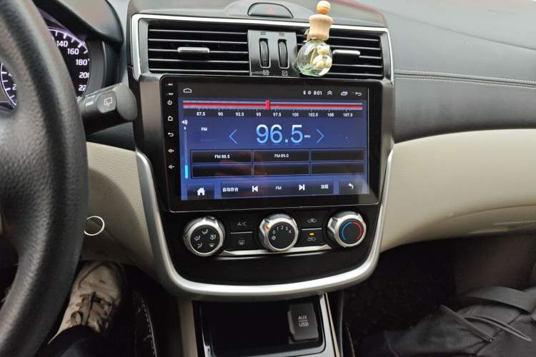 Used Nissan Tiida 2016 1.6L Manual Joyride Edition