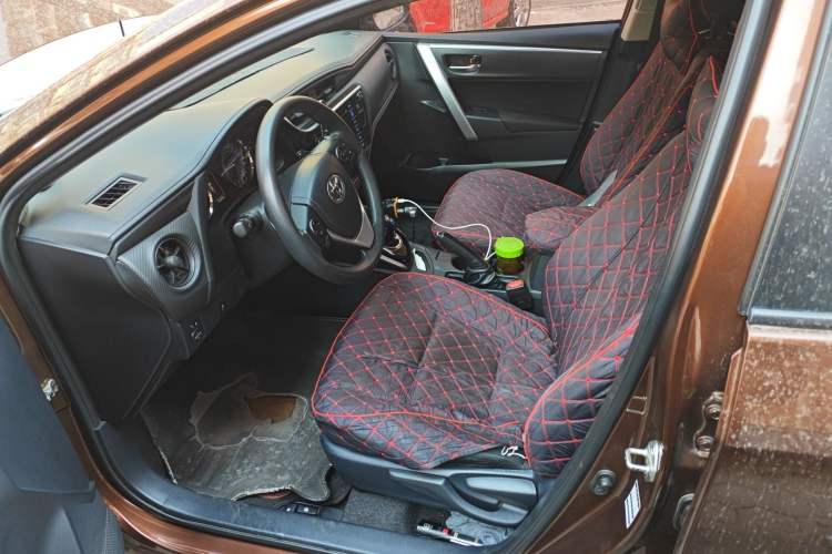 Used Toyota Levin 2017 Revised Dual-Engine 1.8H GS E-CVT Elite Sunroof Version China V Standard