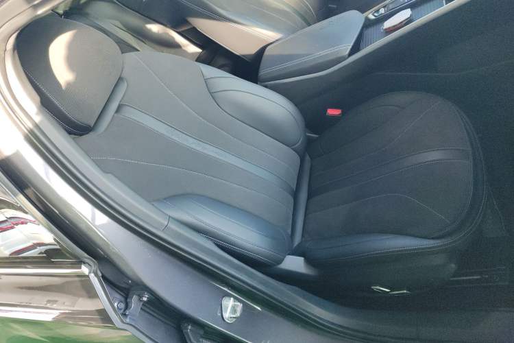 Used Geely Auto Preface 2025 Dongfang Yao 2.0TD Moonlight Edition
