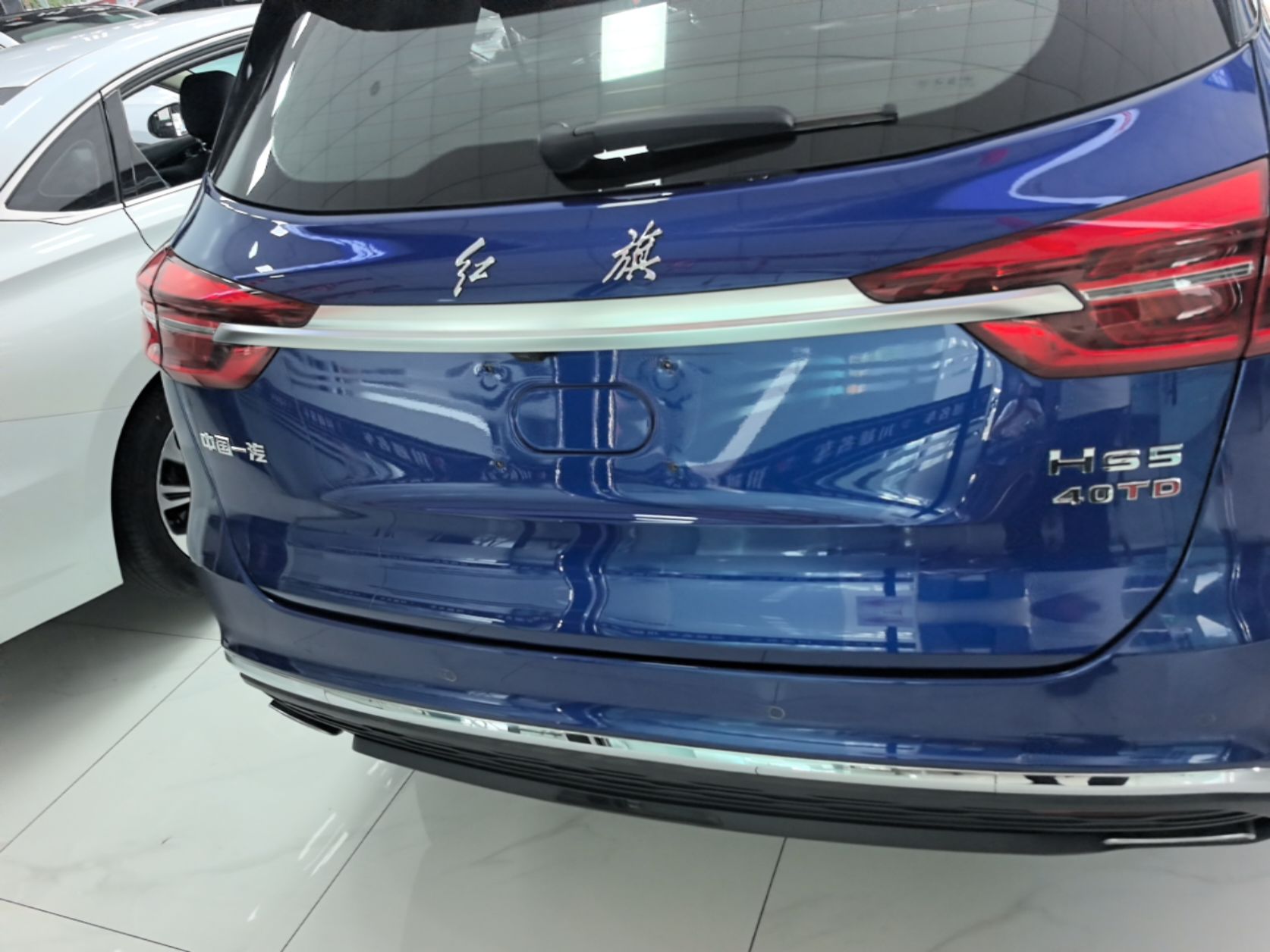 Hongqi HS5 2022 Revised Version 2.0T Smart Connect Flagship Edition — снимка 5
