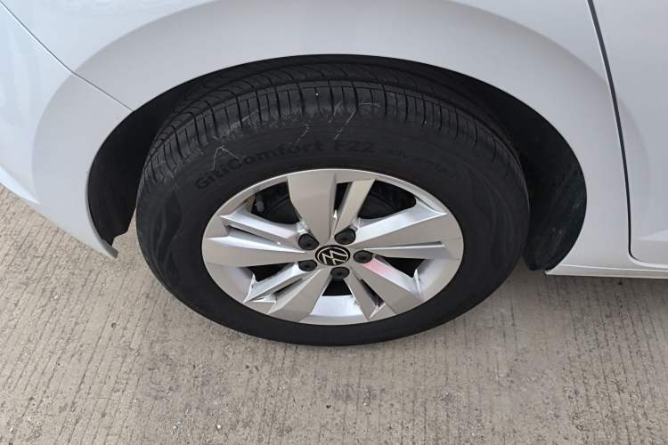 Used Volkswagen Polo 2023 Revised Plus 1.5L Automatic Panoramic Enjoyment Edition Right Rear Wheel Hub